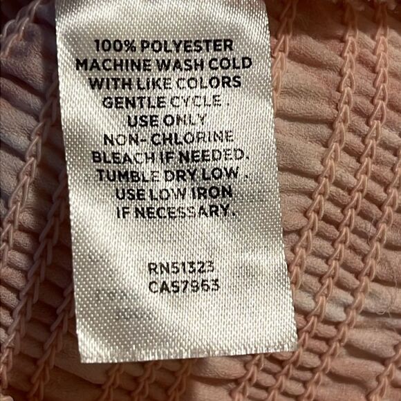HALOGEN Blouse L Scrolling Pink Variegated Smocked Puff Sleeve Scrolling Fairy - Picture 12 of 12